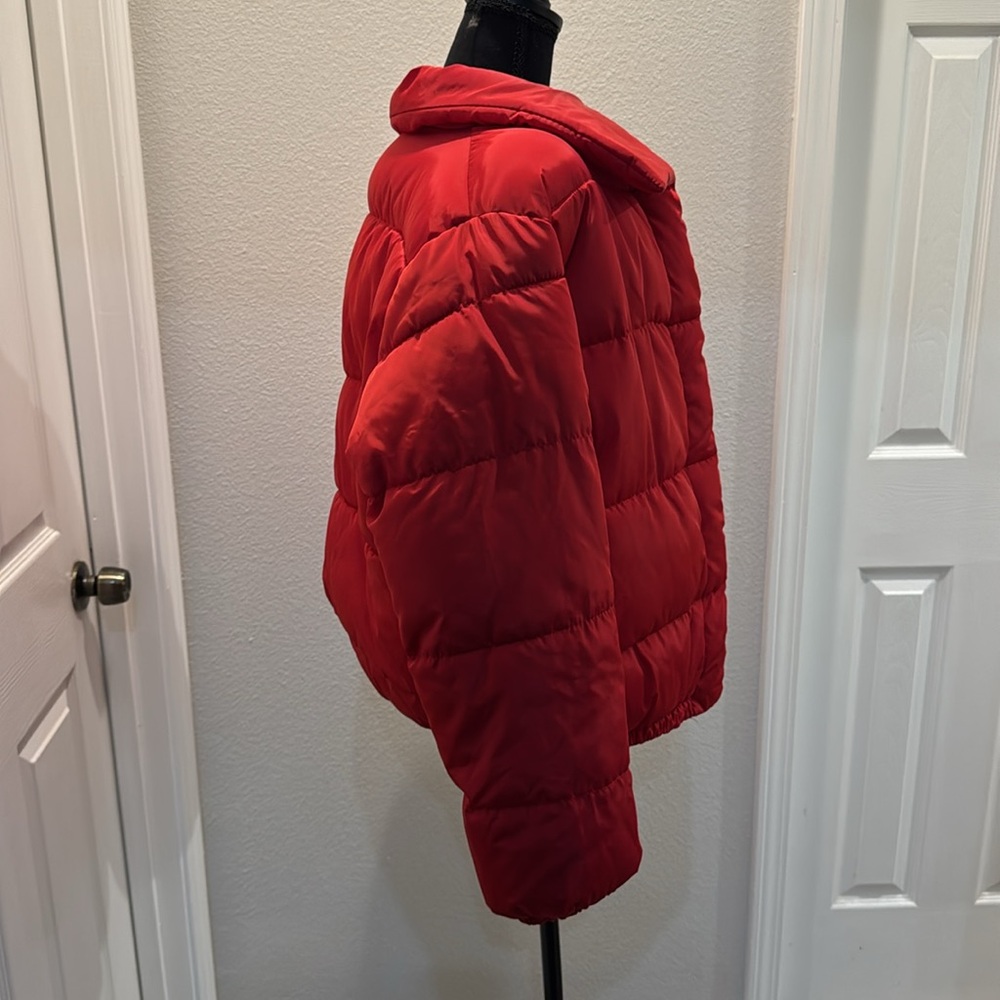 Vibrant Red Puffer Jacket - Picture 4 of 4
